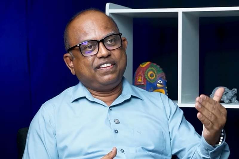 'ශ්රමයට එරෙහි වන්න ජවිපෙට සිදුවෙලා' - ලංකා බැංකු සේවක සංගමයේ ප්රධාන ලේකම්