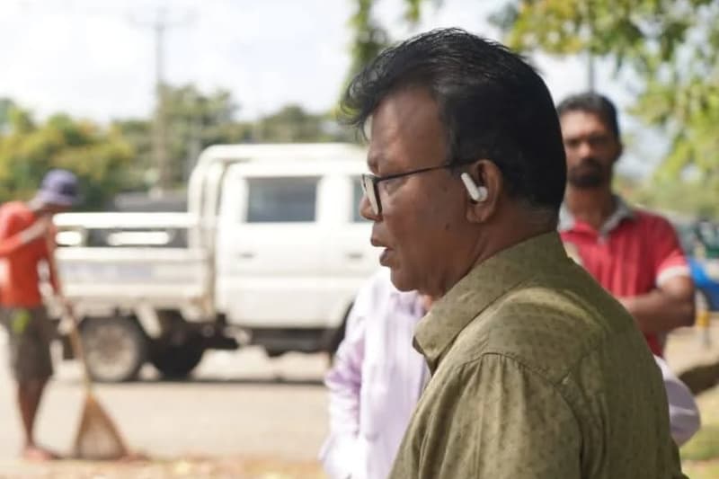 මාලිමා මන්ත්රී දේවානන්දගෙන් දුම්රිය නිල නිවාස අර්බුදයක්