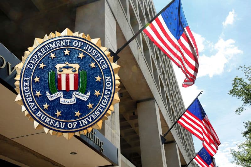 FBI නිලධාරීන්ගේ රහස්ය වෛද්ය වාර්තා හැකර්වරුන් අතට පත්වූ බවට අනාවරණයක්