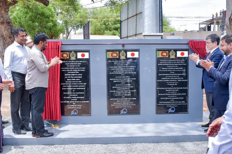 ‘ආර්ථික ජයග්රහණවල ප්රතිඵල ජනතාවට දෙනවා’: සෞඛ්යයට බිලියන ගණනක දැවැන්ත ආයෝජනයක්!