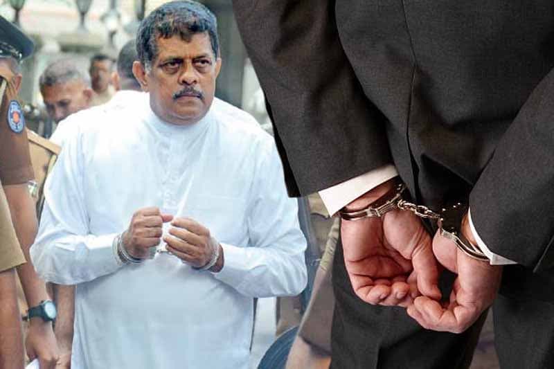 සරණ ගුණවර්ධනගේ අල්ලස් නඩුවක තීන්දුව වෙනස් කරන්න ගිය අධිකරණ සේවකයෙක් රිමාන්ඩ්
