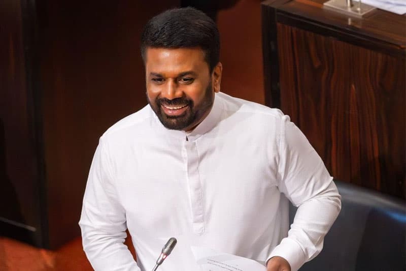 කඩදොර : රසට කියැවුවා!