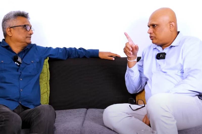 'අවතරණය' ලියන්න අරගලය පාදක වුණා - එරන්ද ගිනිගේ (වීඩියෝ)