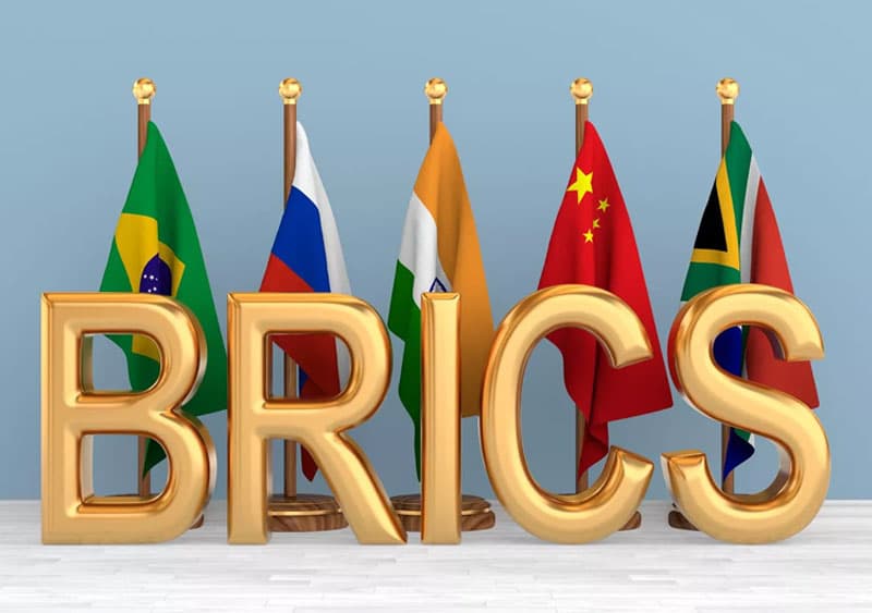 බ්රික්ස් (BRICS) සංධානයට බැඳෙමු ! - ගම්මන්පිල ගෙන් රනිල්ට යෝජනාවක්