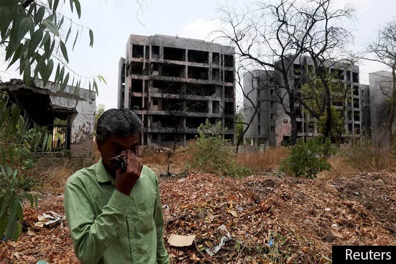 බොයිඞ් 787 ඩ්රීම්ලයිනර් ඉන්දීය ගුවන් අනතුරේ පළමු සංවත්සරය අදයි; අවසන් විමර්ශන වාර්තාව ප්රමාදයි