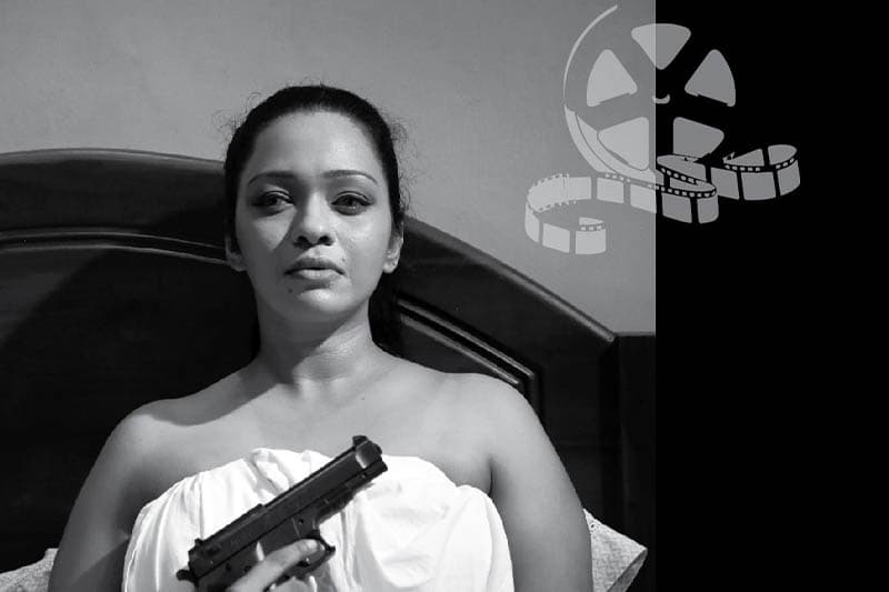 ගිනිකෙළි සිනමාවක අරුමැසි තුවක්කුව
