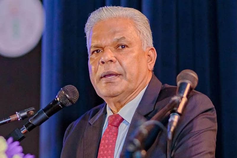 'මහ හොරු ටික නිදැල්ලේ හොඳට ඉන්නවා' - ඩඩ්ලි සිරිසේනගෙන් බරපතල ප්රකාශයක්