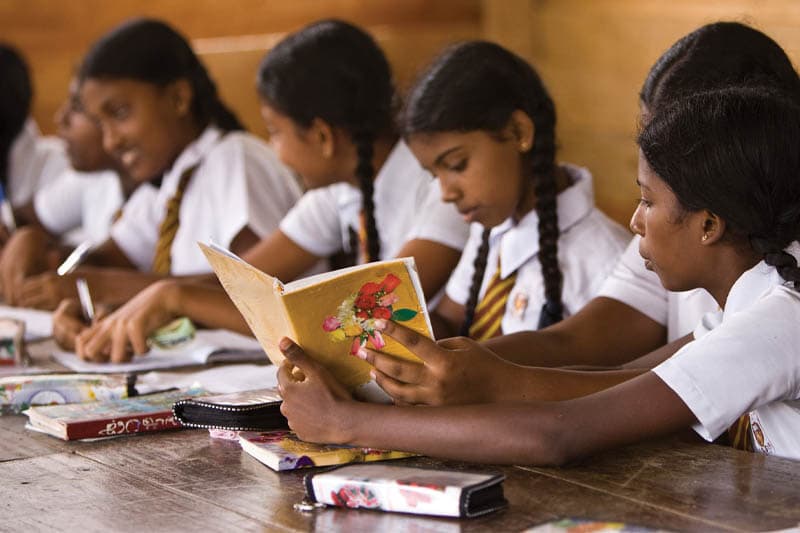 අධ්යාපන ප්රතිසංස්කරණ කොයිබට ද? | මහාචාර්ය ප්රදීප් එන්’ වීරසිංහ