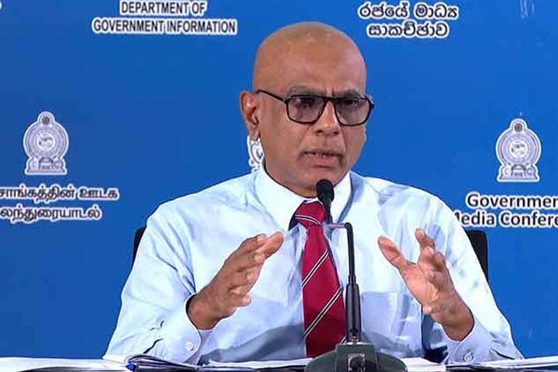 ඉදිරියට රෑට විදුලිය එන්නේ ඩීසල්වලින් ! - එක ලයිට් එකක් හරි නිවා සහය දෙන්න...