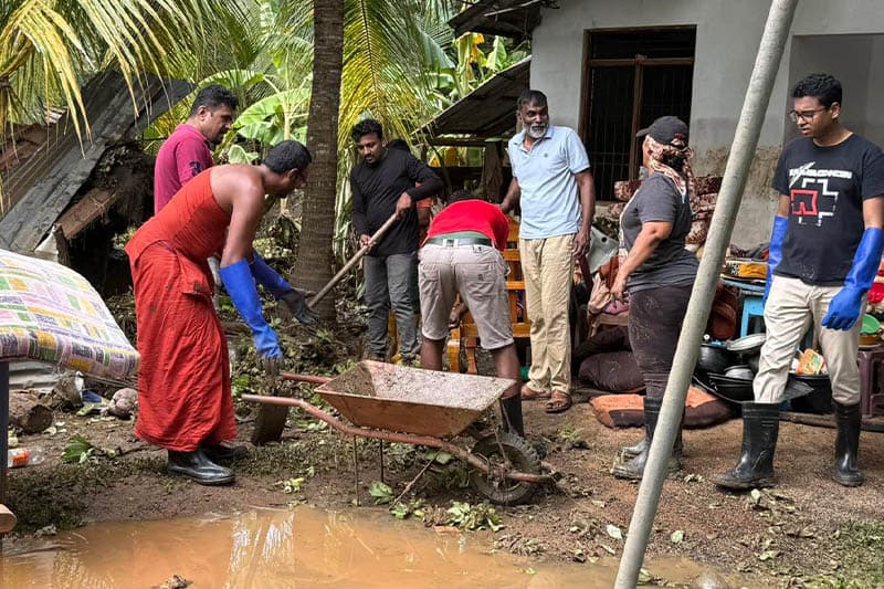 'අසිරි හදවත (Glorious Heart)' දිවයින පුරා මනුෂ්යත්වය උදෙසා වැඩ