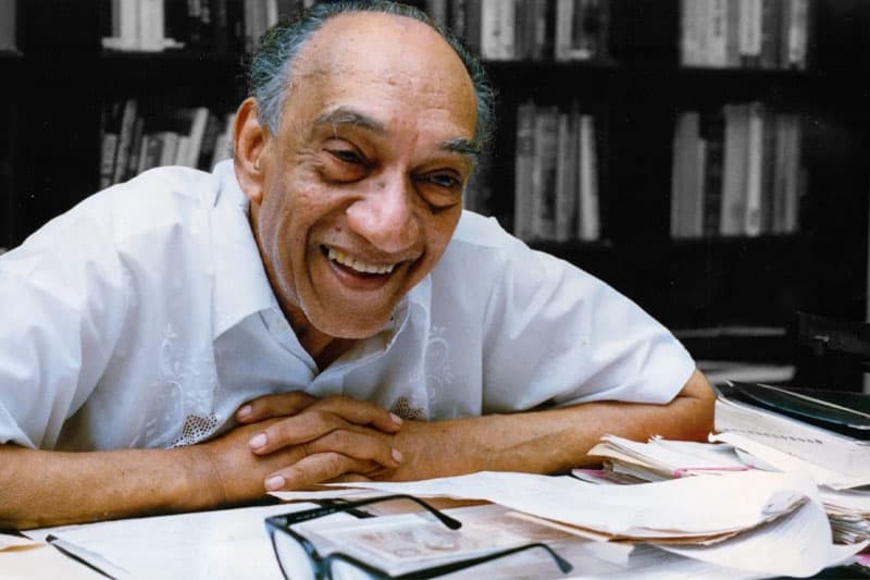 ජේ. ආර්. : ඉස්සර දුෂ්ටයා අද වීරයෙක්? - (ගාමිණී වියන්ගොඩ)