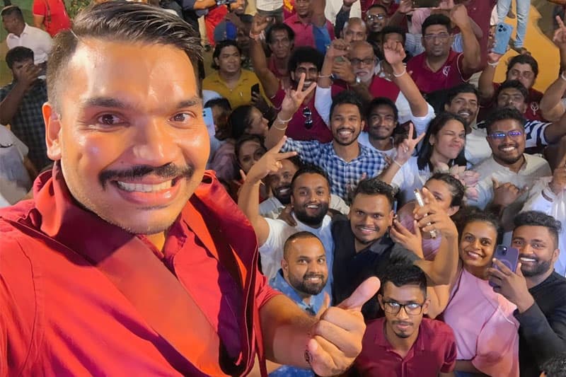රාජපක්ෂ නැගිටීම | එරන්ද ගිනිගේ