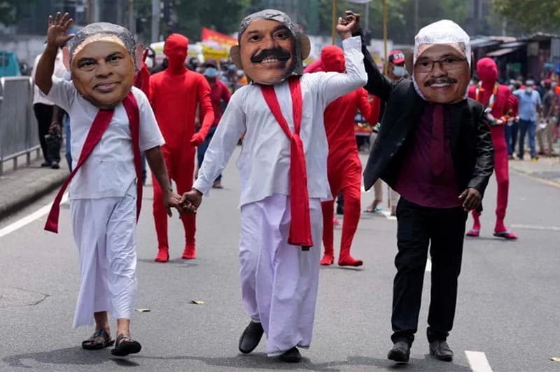 දෙවන අරගලය - (එරන්ද ගිනිගේ)