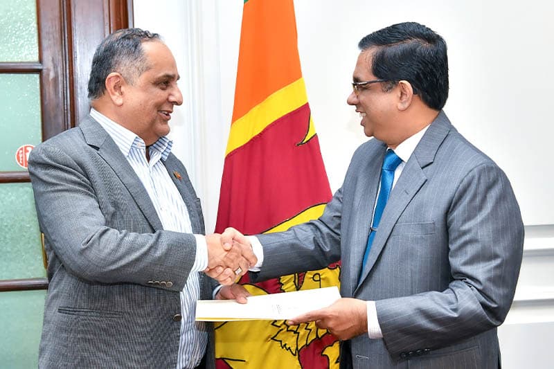 ජනපතිගේ සිහිනය සහ හනීෆ්ගේ නව භූමිකාව | ක්රිශාන්ත ප්රසාද් කුරේ