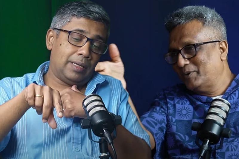 ආණ්ඩුවේ පත්වීම් ලබා දීමේ දී පවතින ව්යවස්ථාපිත නීතිය අවලංගු ද...? Ideas front වීඩියෝවක්