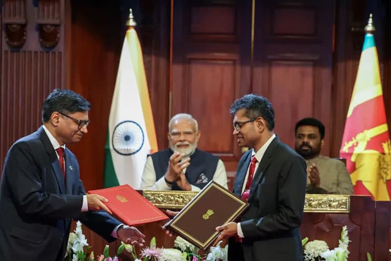 ඉන්දීය ආරක්ෂක ගිවිසුම් ගැන ඊනියා දේශප්රේමීන්ගේ භීතිකාව..! | Gamini Jayasuriya