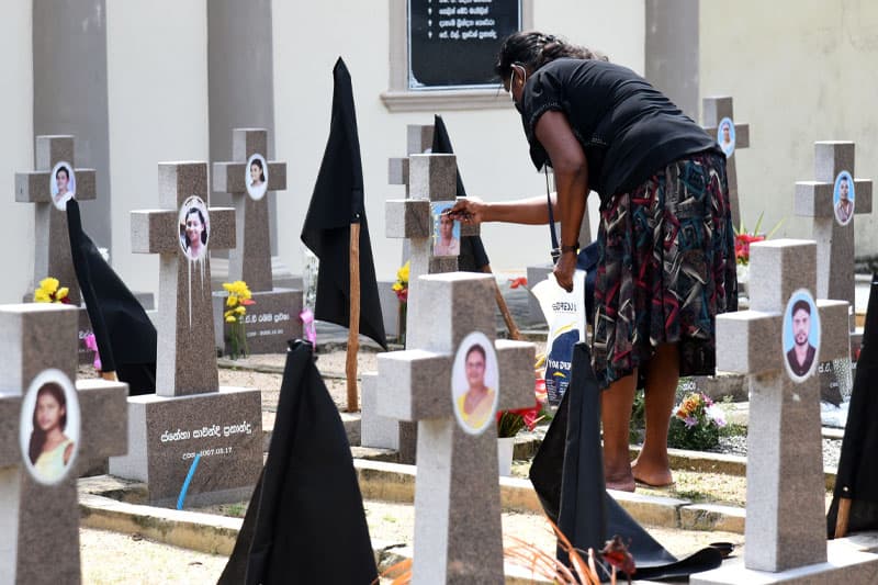 පාස්කු ප්රහාර පිලිබද විමර්ශන අපරාධ කල්ලිවල ගරිල්ලා ප්රහාරවලට යටවේ ද? | ජයශ්රී ප්රියලාල්