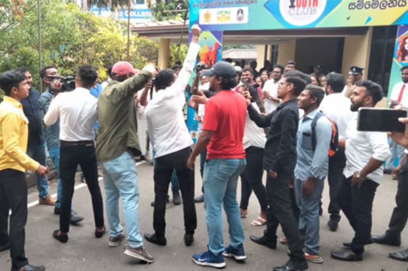 කළුතර රත් කළ යෞවන සමාජ සම්මේලනය ; අත්අඩංගුවට ගත් පූර්ණ සත්යජිත් ඇප මත නිදහස්