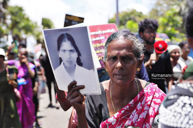 කාලයේ වැලිතලාවෙන් වැසුණත්, මතකයෙන් නොමැරුණු මිනිස්සු !