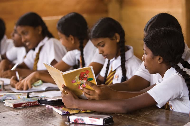 අධ්යාපන ප්රතිසංස්කරණ සඳහා සමාජ කතිකාවක් මොනවටදැයි අසනවුන්ටයි මේ | කුසල් පෙරේරා