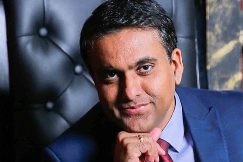 ශ්රීලංකන් CEO තේරීම අවසන් අදියරේ; අවසන් සිව්දෙනා අතරට ආ එකම ශ්රී ලාංකිකයා චමින්ද්ර ලේනව !