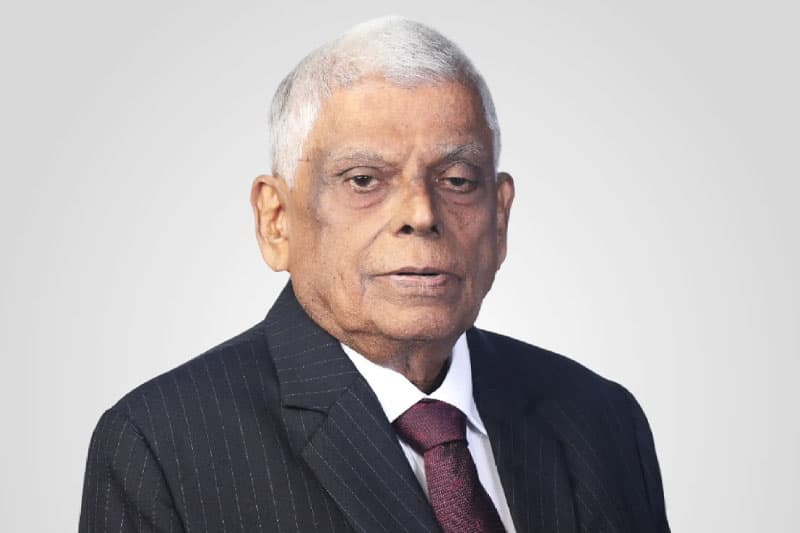ජ්යෙෂ්ඨ පරිපාලන නිලධාරී සහ කම්කරු අමාත්යාංශයේ හිටපු ලේකම් මහින්ද මඩිහහේවා අභාවප්රාප්ත වෙයි!