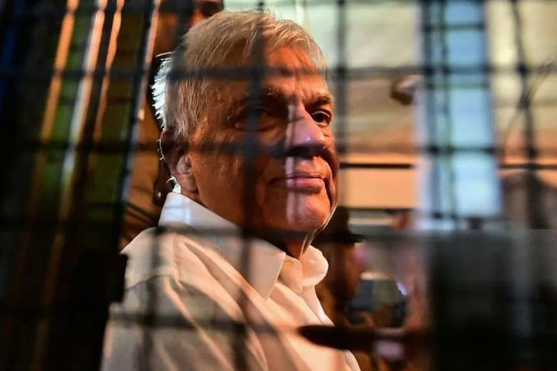 රනිල්ලාගේ පවුලේ ඉඩම වැලිකඩ ගැන වජිර නොකී කතාව... | Mihiri Fonseka