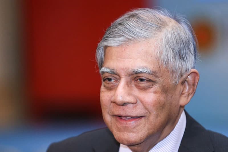 විනිසුරු විශ්රාම වයස වැඩි කිරීම: 'ගොඩගැසුණු නඩු ඉවර කිරීම අරමුණ නම් මුර්දු ප්රනාන්දු සිටියදී නොගෙනාවේ ඇයි?' - ආචාර්ය නිහාල් ජයවික්රම ප්රශ්න කරයි!