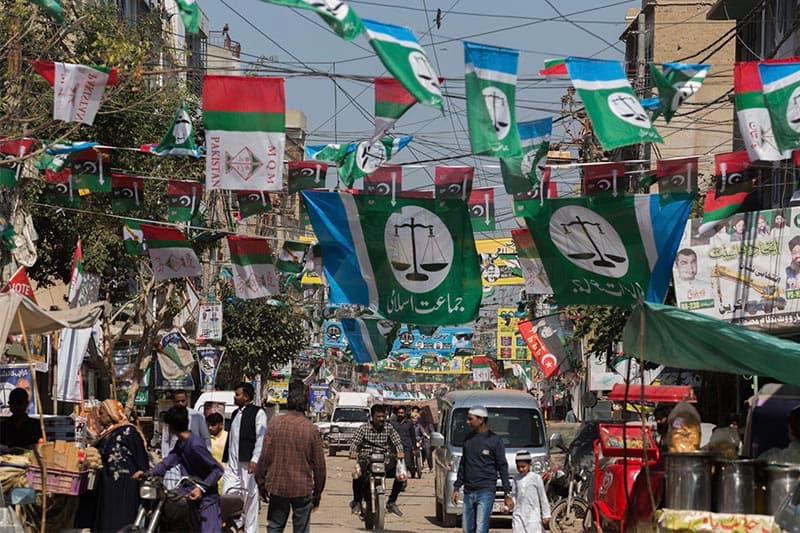 පාකිස්තාන මහ මැතිවරණය: රජයක් පිහිටුවන්න කාටවත් බෑ