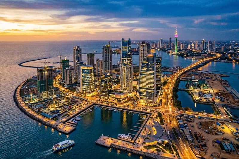 පෝට් සිටි එකේ ‘ඉඩම් විකිණිල්ල’ නතර වෙයි: ඩොලර් මිලියන 900ක අලුත් සෙල්ලමෙන් ලංකාව ගොඩයයිද?