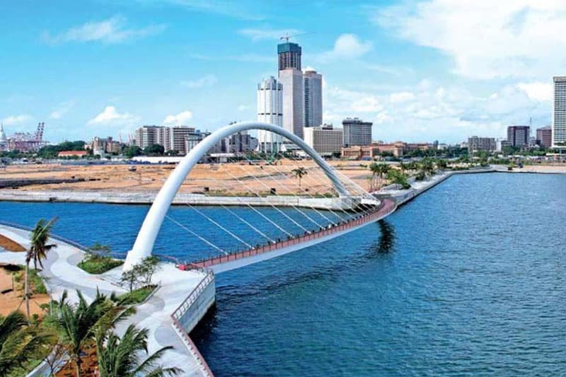 වරාය නගරයේ බදු අර්බුදය: රටේ ආයෝජන විශ්වාසනීයත්වය දැඩි අවදානමක