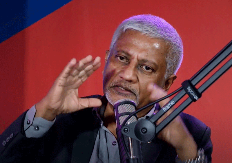 ටෙලිකොම් පෞද්ගලිකකරණය ජාතික ආරක්ෂාවට තර්ජනයක් ද? - මහාචාර්ය සමරජීවගේ විග්රහයක්