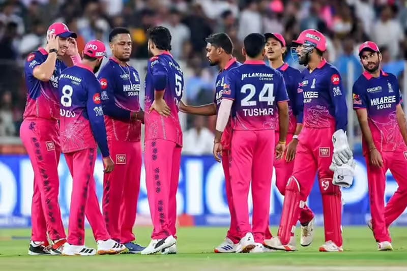 දසුන් සහ ආචර් එකතු වී රාජස්ථාන් ‘ප්ලේ-ඕෆ්’ වටයට රැගෙන යයි: මුම්බායි ඉන්දියන්ස් තරගාවලියෙන් ඉවතට!