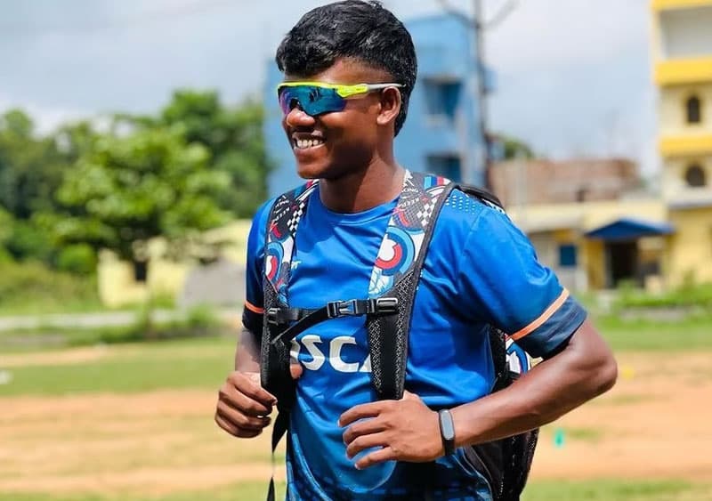 IPL තරග බිමට පිවිසෙන පළමු ආදිවාසී ඉන්දියානුවා - රොබින් මින්ස්