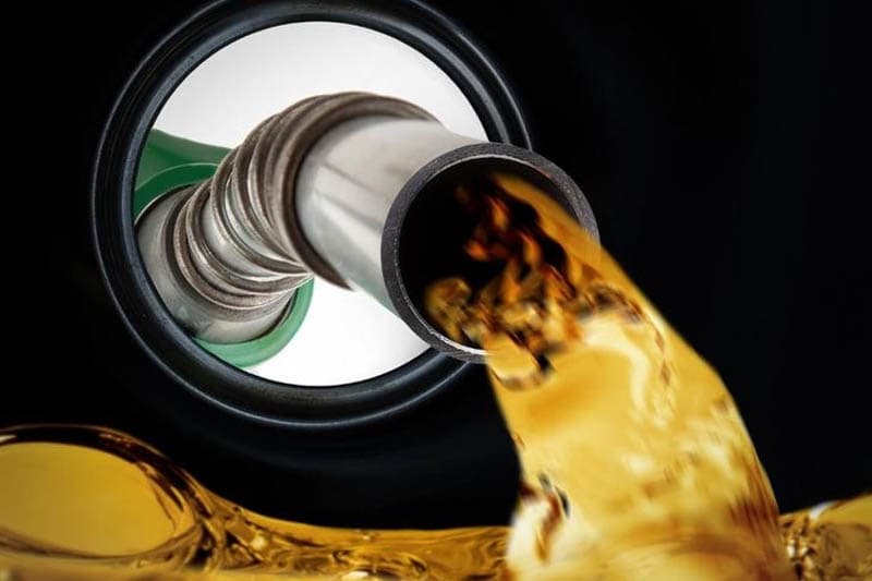 තරගකාරිත්වය නිසා ඉන්ධන මිල අඩු නොවුණේ ඇයි? | රොහාන් සමරජීව
