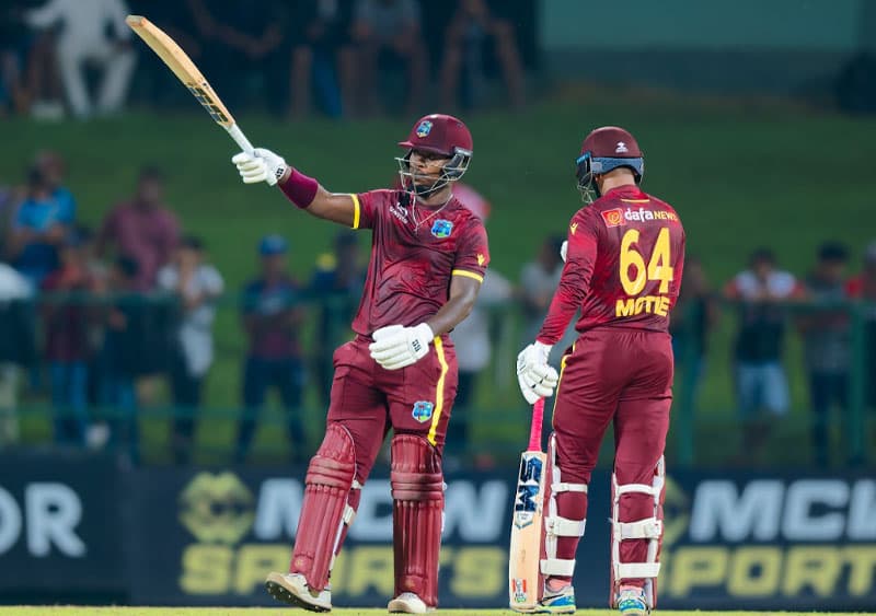 කොදෙව්වෝ 189කට දැවී යති: රදෆෝඩ් හා මෝටිගෙන් වාර්තාගත 9 වැනි කඩුලු සබඳතාවක්