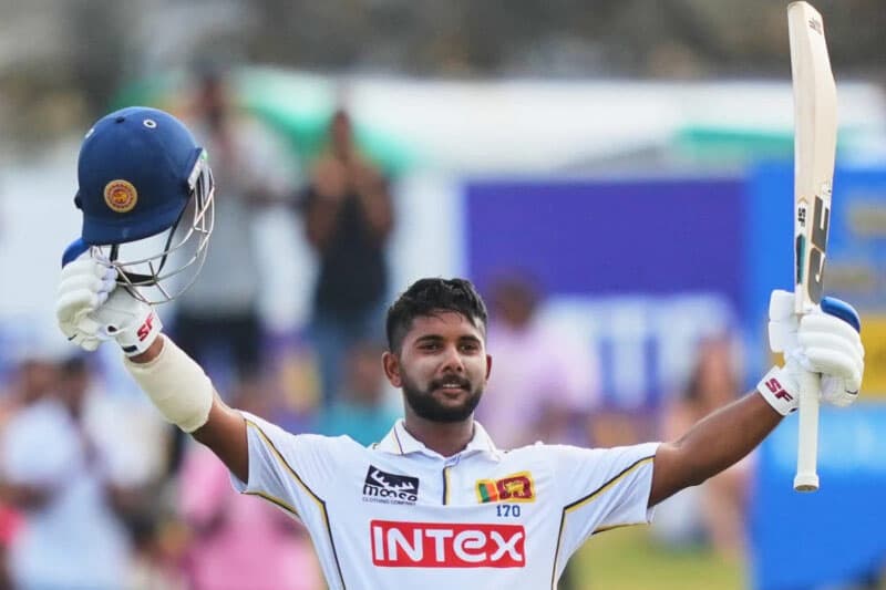 ‘ස්වීප්’ ලකුණු 176ක් ලබා ගත් සොනාල් දිනූෂගෙන් නව ටෙස්ට් ක්රිකට් වාර්තාවක්