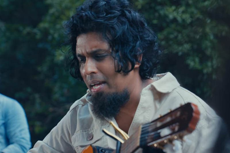 සංජීව ලෝන්ලියස්ගේ අලුත්ම ‘අමු’ සිංදුව (වීඩියෝ)