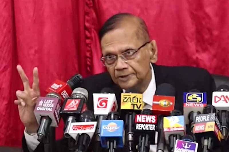 විනිසුරුවන්ගේ විශ්රාම වයස දීර්ඝ කිරීම සහ නීති විශාරදයින් ගේ දෙබිඩි තර්ක | Saroj Pathirana