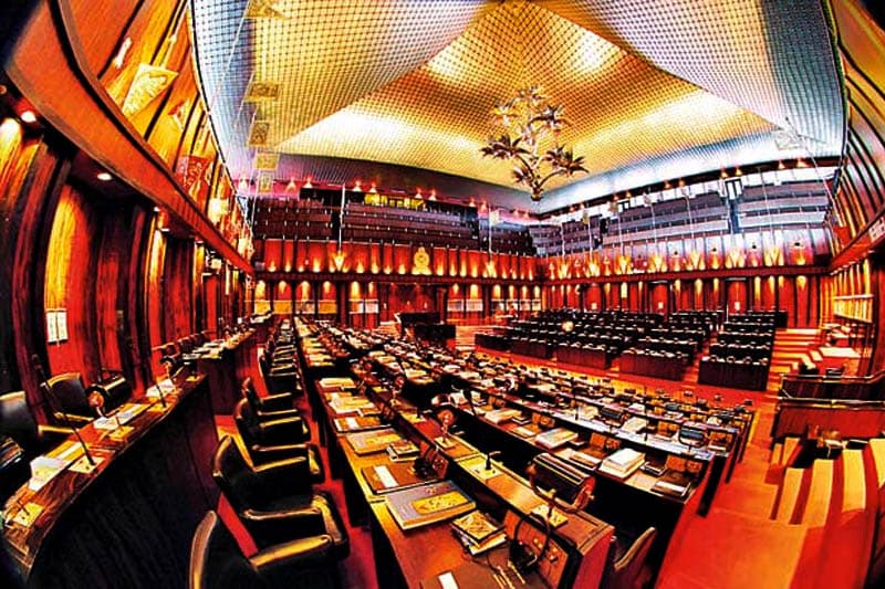 දැන් කළ යුත්තේ විපක්ෂය සුද්ද කිරීමයි - (නීතිඥ ශිරාල් ලක්තිලක)