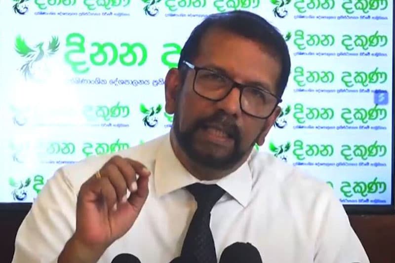 අර්බුදය හමුවේ අනුර අදුරේ අතපත ගානවා - ශිරාල් ලක්තිලක