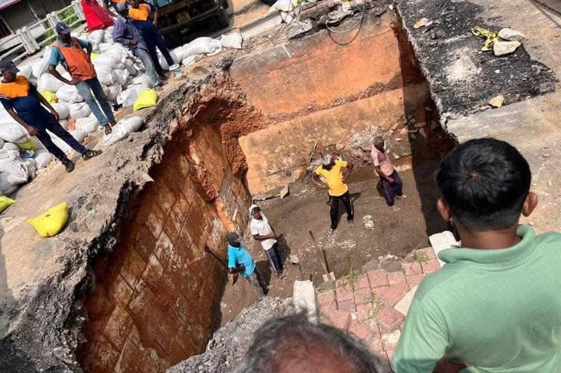 නාය යාම් නොවන පොළොව ගිලා බැසීම්