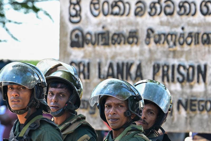 අනතුරු අඟවා තිබියදීත් සිරකාර ඝාතනයක් හා වධහින්සා වළක්වා ගැනීමට පියවර නොගත් බවට ආණ්ඩුවට බරපතල චෝදනාවක්