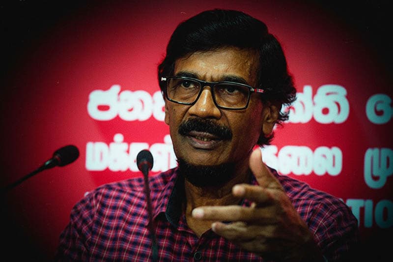 'නොනිමෙන රතු තරුව' - ආදරණීය සුසිල් අයියාට...