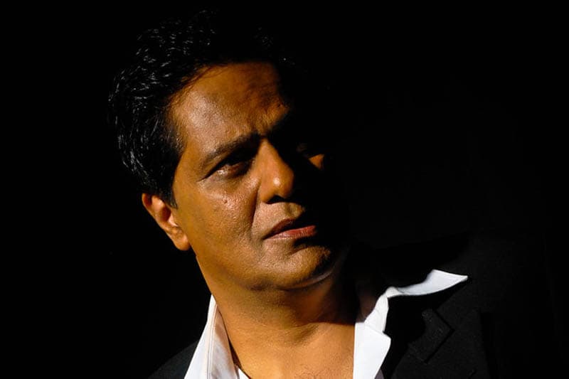 බල්සාක් කැෆේ : සනත් නූතන මිනිසෙක් ද? - (මංජුල වෙඩිවර්ධන)