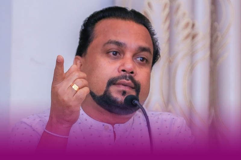 'ඉන්දියාව, ලංකාව උගුලක හිරකරලා පැත්තකට වෙලා බලන් ඉන්නවා' - විමල් වීරවංශ