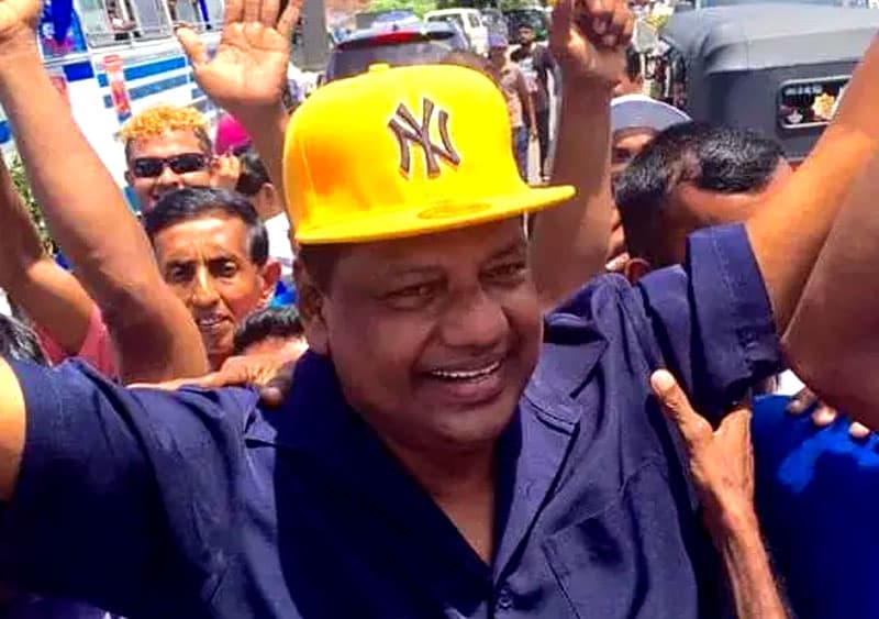 කුමාර වෙල්ගම: ශ්රී ලාංකේය දේශපාලනයේ 'පුවත් මැවූ' චරිතයක අමතක නොවන මතක