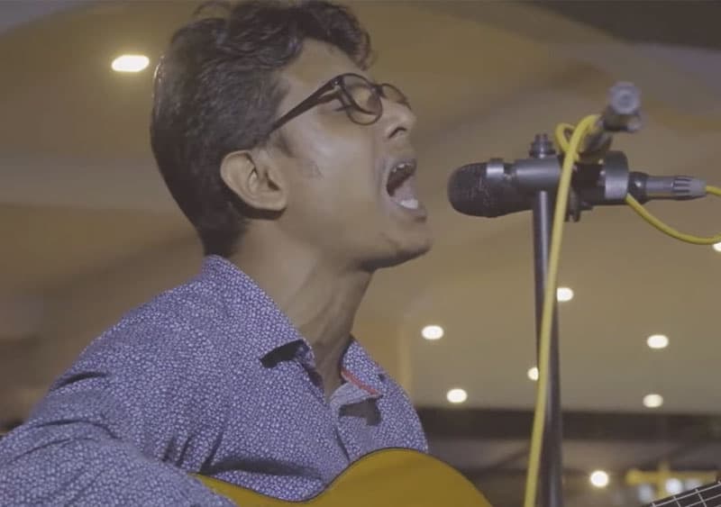 ලිබරල් සිංදු පහයි කතා සැපයි