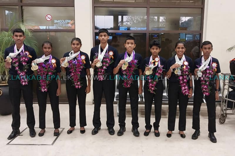 බැඩ්මින්ටන් හපන්නු ලංකාව රනින් සරසයි