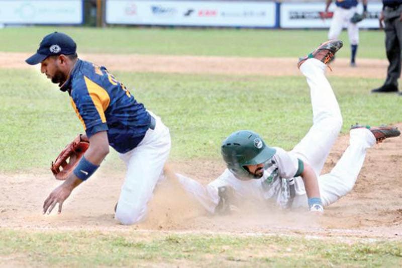 ජාතික බේස්බෝල් අවසන් තරග හෙට - අනිද්දා දියගම දී